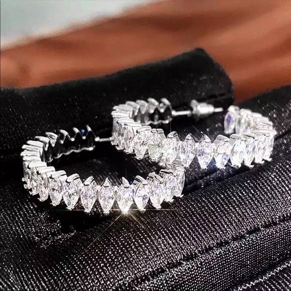 New Women’s 925 Silver Marquise Cut Diamond Stud Earrings - Picture 3 of 6